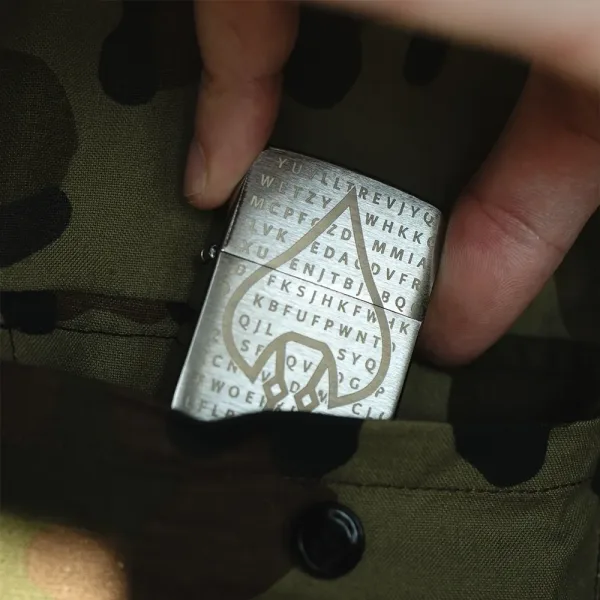 Briquet militaire Zippo W O E 3