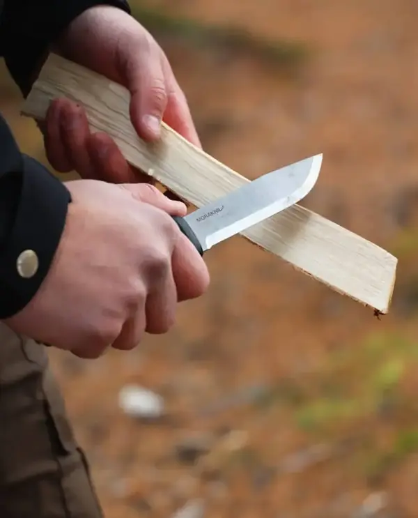 Couteau bushcraft Morakniv Garberg S 6