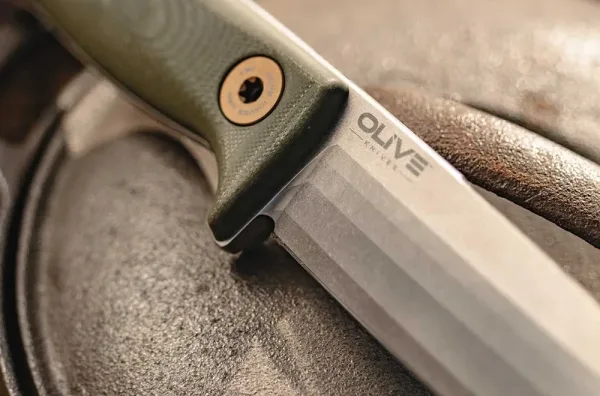 Couteau outdoor Olive 4