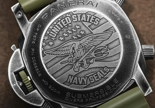Montre Forces Speciales Panerai Submersible Chrono Navy SEAL 19