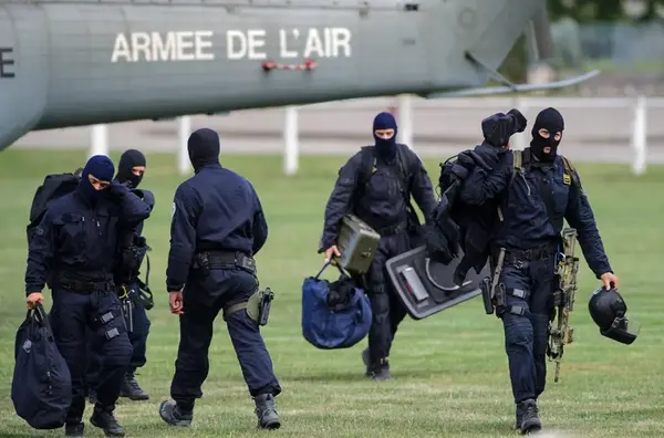 Montre GIGN 3