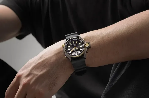 Montre Grand Bleu Citizen 11