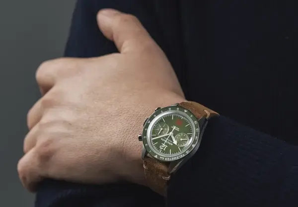 Montre Militaire Echo Neutra 1956 Chronographe Alpine 18