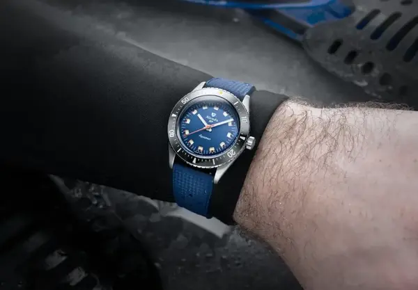 Montre Plongee Nivada Grenchen Aquamar Blue 20