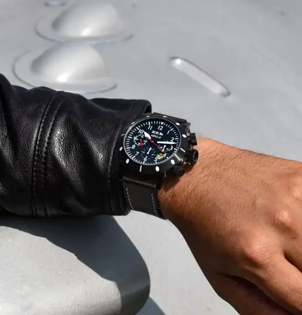 Montre aviaiteur B R M AERO 8 Chrono Horizon 5
