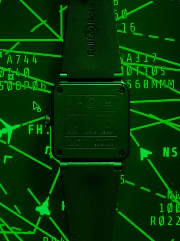 Montre aviaiteur Bell Ross BR 03 Green Radar Ceramic 3