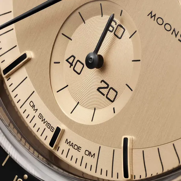 Montre aviaiteur Swatch Mission to the Moon 1969 4