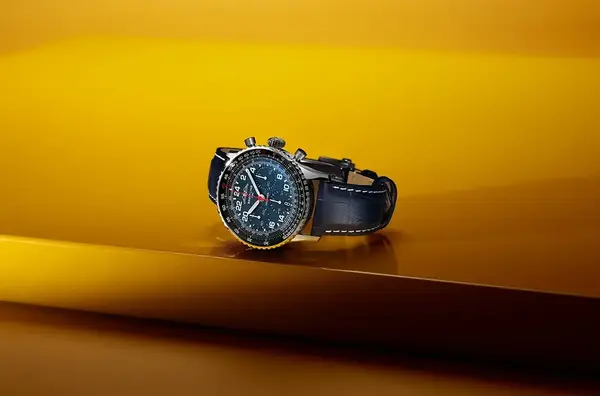 Montre aviateur Breitling Navitimer B02 Chronograph 41 Cosmonaute ARTEMIS II 46