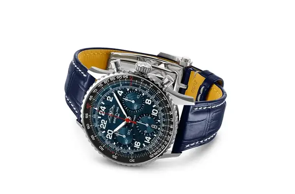 Montre aviateur Breitling Navitimer B02 Chronograph 41 Cosmonaute ARTEMIS II 48