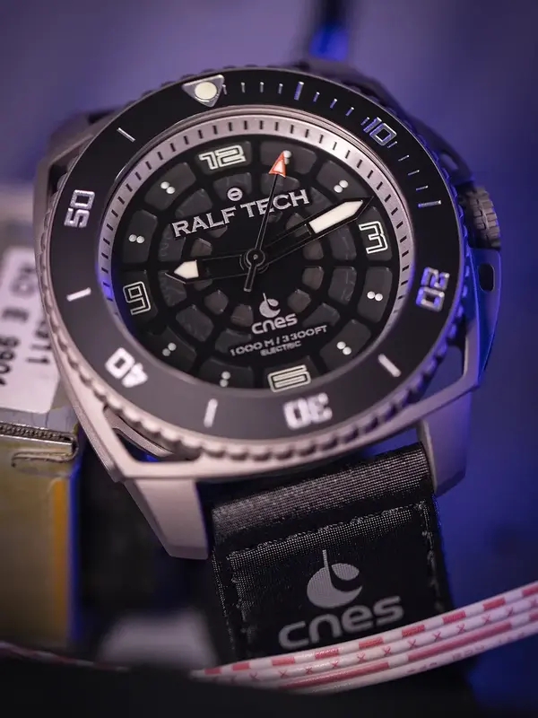 Montre aviateur Supernova Millenium Ralf Tech CNES 2