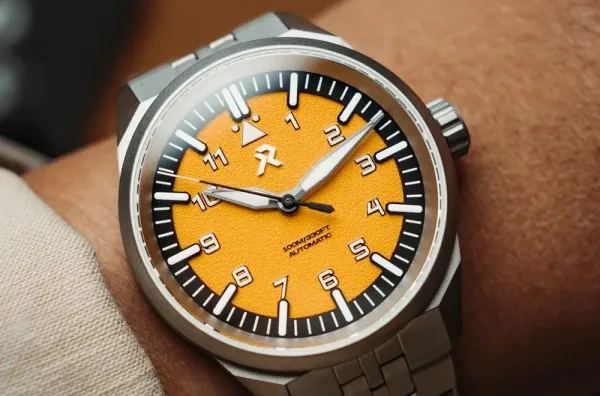 Montre aviation RZE Resolute Type A Medallion Yellow 7