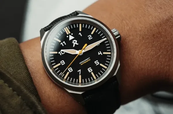 Montre aviation RZE Resolute Type A Medallion Yellow 8
