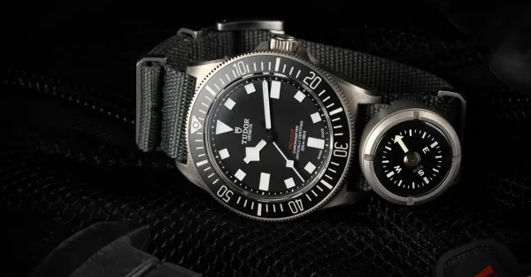 Montre boussolle Watches of Espionage 0