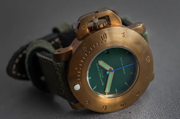 Montre de plongee BATISCAFO Green Dial Zero 45 5