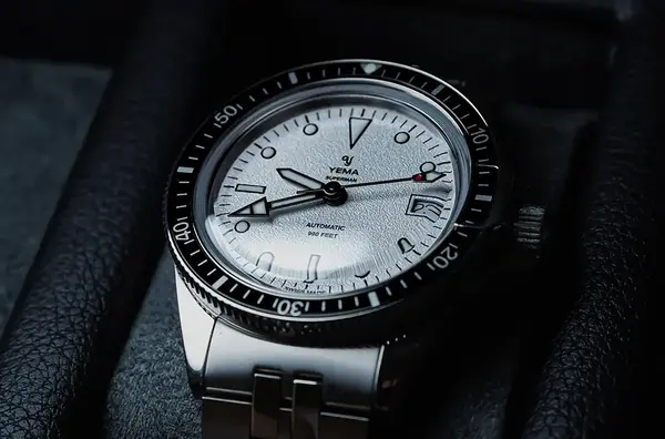 Montre de plongee Yema Superman 1