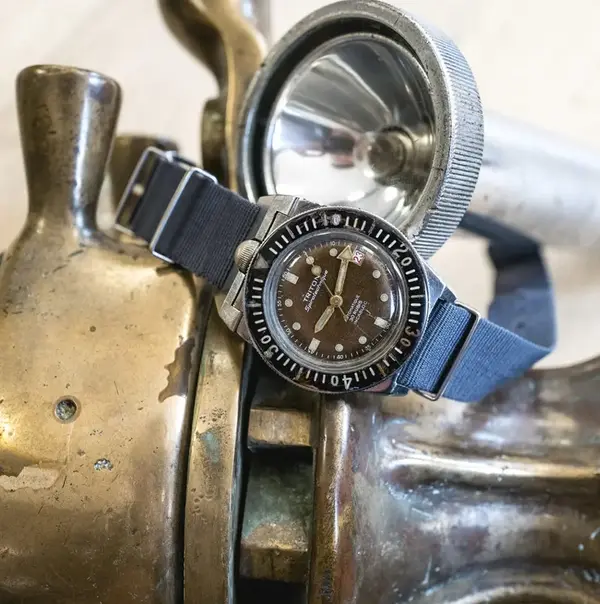 Montre marine nationale 6