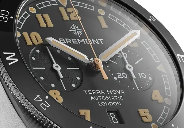 Montre militaire Bremond Terra Nova 42 5 Chronograph 10