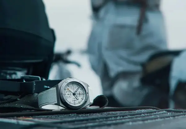 Montre militaire Micromilspec Milgraph GMT Chronograph 24