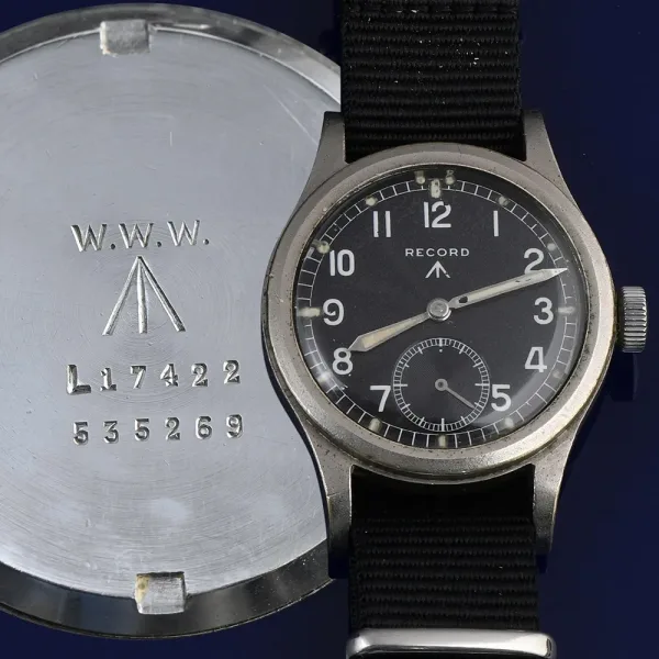Montre militaire Record W W W Dirty Dozen 1