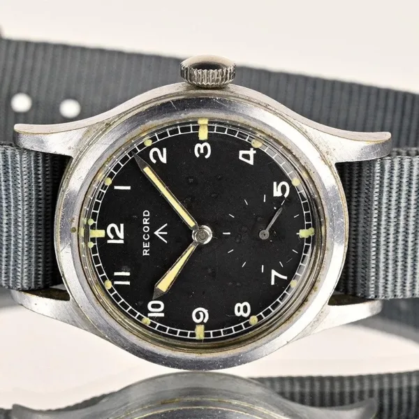 Montre militaire Record W W W Dirty Dozen 2