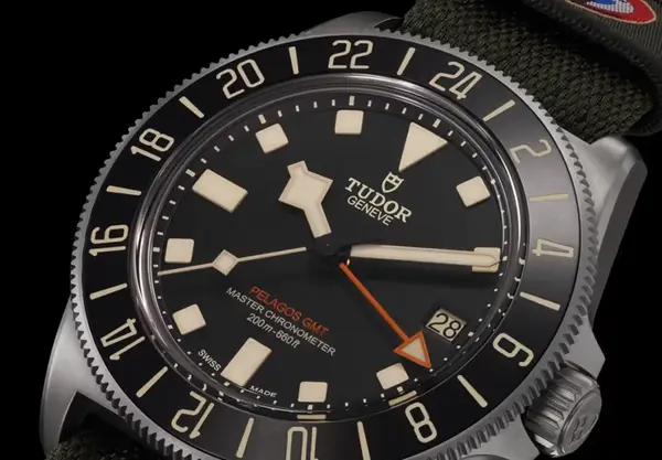 Montre militaire Tudor Pelagos FXD GMT 15