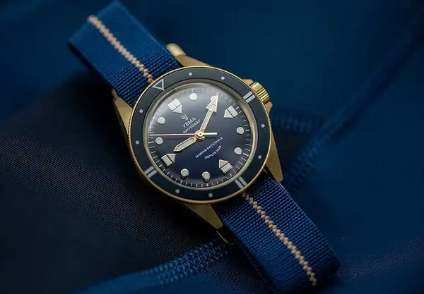Montre militaire YEMA Navygraf Marine Nationale 400th Anniversar Edition 12