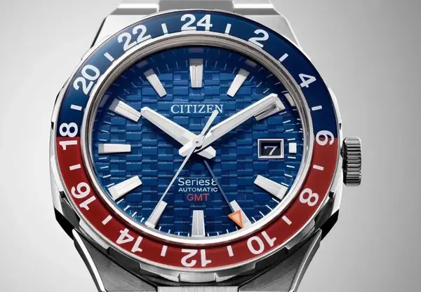 Montre plongee Citizen Serie 8 GMT 16