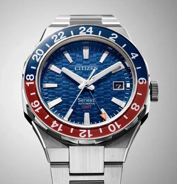 Montre plongee Citizen Serie 8 GMT 6