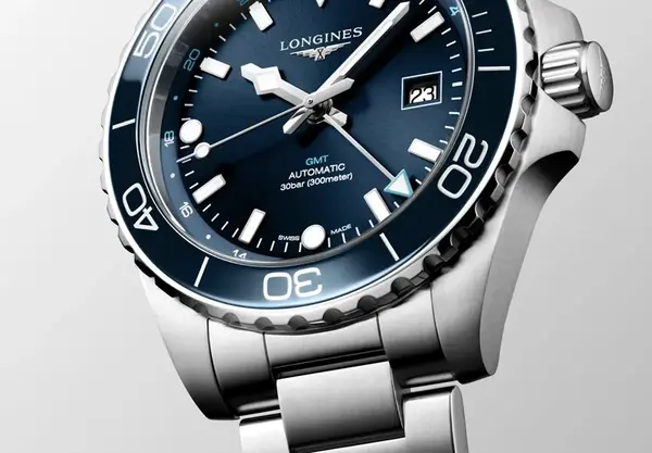 Montre plongee Longines Hydroconquest GMT 12