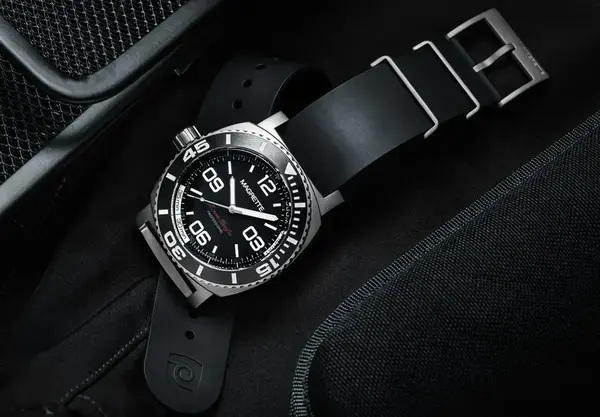 Montre plongee Magrette Moana Pacific Professional Titanium 25