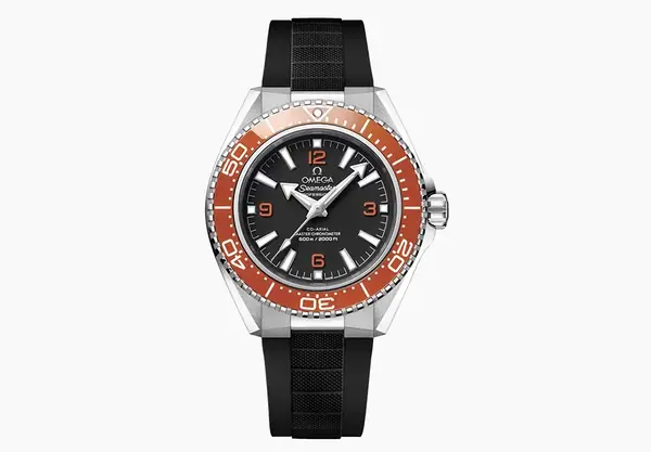 Montre plongee Omega Seamaster Planet Ocean 19
