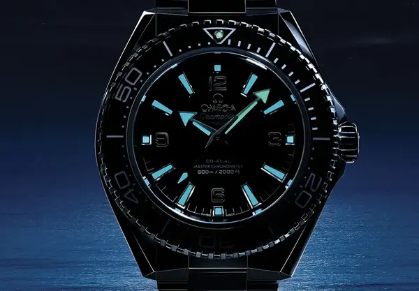 Montre plongee Omega Seamaster Planet Ocean 25