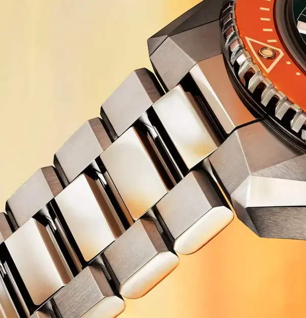 Montre plongee Omega Seamaster Planet Ocean 5