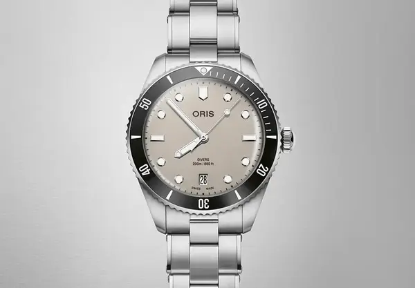 Montre plongee Oris Divers Date 10