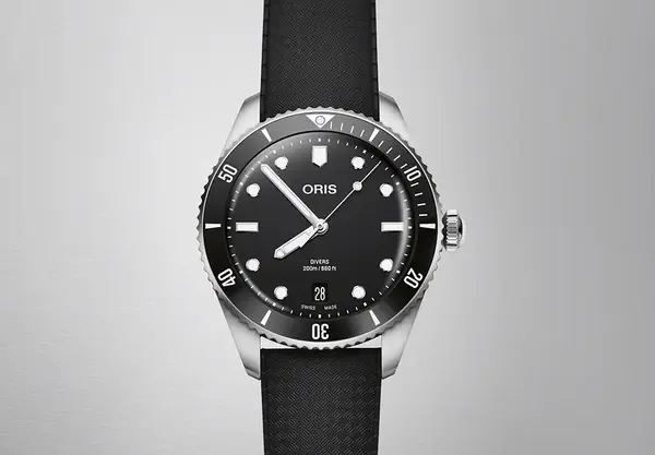 Montre plongee Oris Divers Date 11
