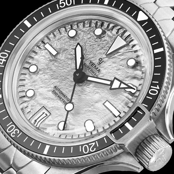 Montre plongee Yema Superman Titanium Moon Tide CMM 11 8