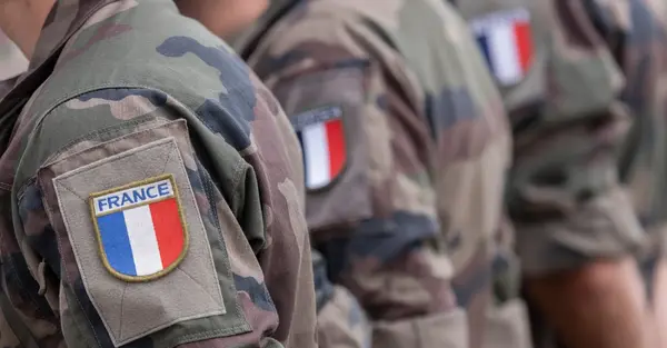 Montres militaires françaises 00