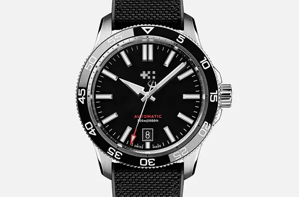 Plongeuse Christopher Ward C60 Trident Pro 30 3