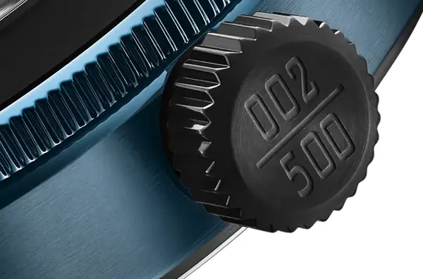 Plongeuse Swiss Military Diver 500 Limited Edition 8