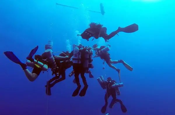 Record du monde de plongee en bouteille 1