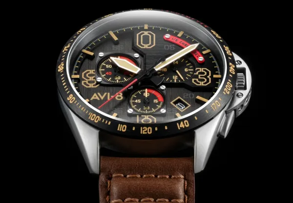 Montre aviateur avi 8 p 51 mustang blakeslee chronograph 18