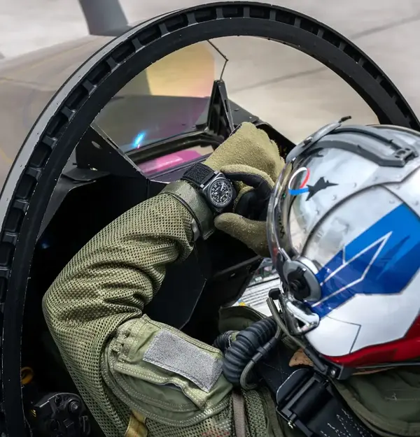 Montre aviateur bell ross br 03 chrono rafale solo display 7