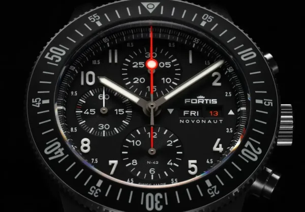 Montre aviateur fortis novonaut n 42 24
