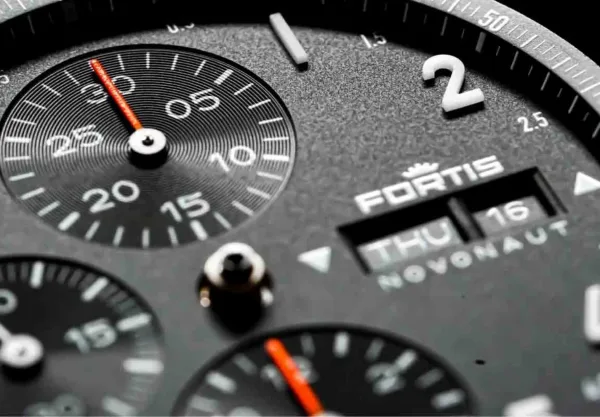 Montre aviateur fortis novonaut n 42 26