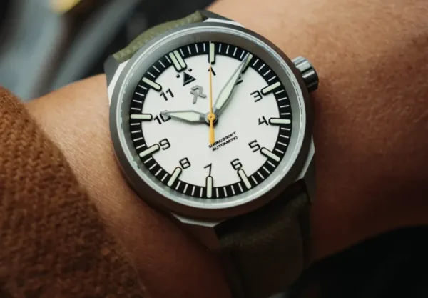 Montre aviateur rze resolute type a 18