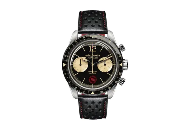 Montre echoneutra 1956 chronographe noir 11