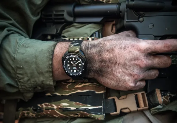 Montre militaire guild mekong 28