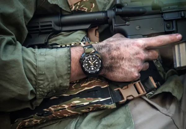 Montre militaire guild mekong 30