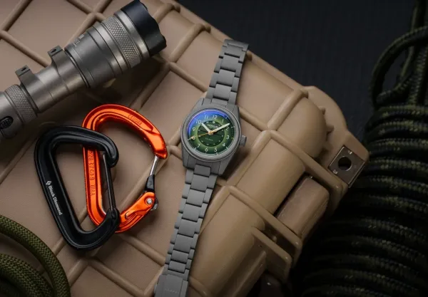 Montre militaire nodus sector ii field titanium 26