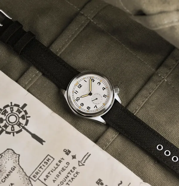 Montre militaire vario 1945 d12 field watch 3